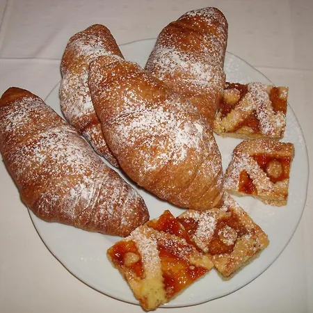 ホテル Ersilia 2*