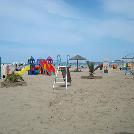 Ersilia ホテル 2*