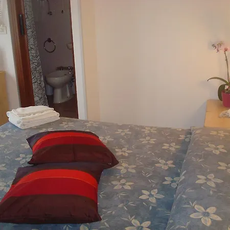 Ersilia Hotel