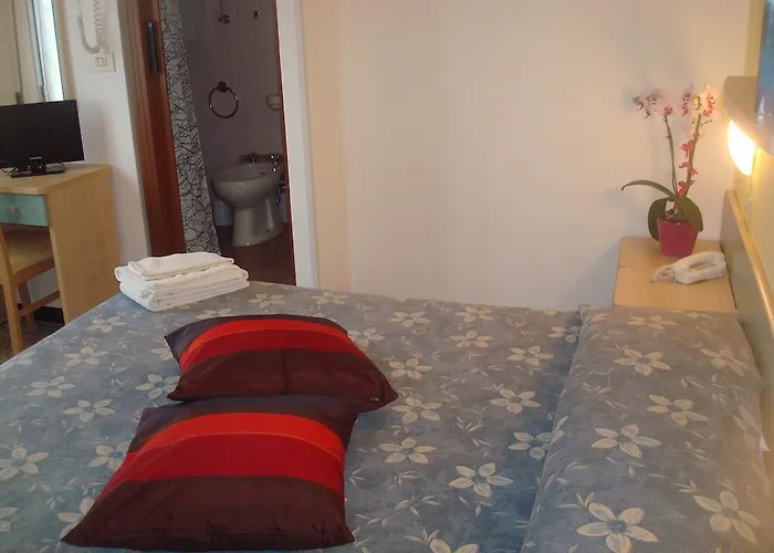 Ersilia Hotel