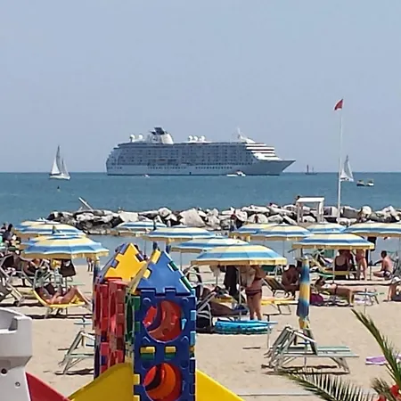 Hotel Ersilia 2*